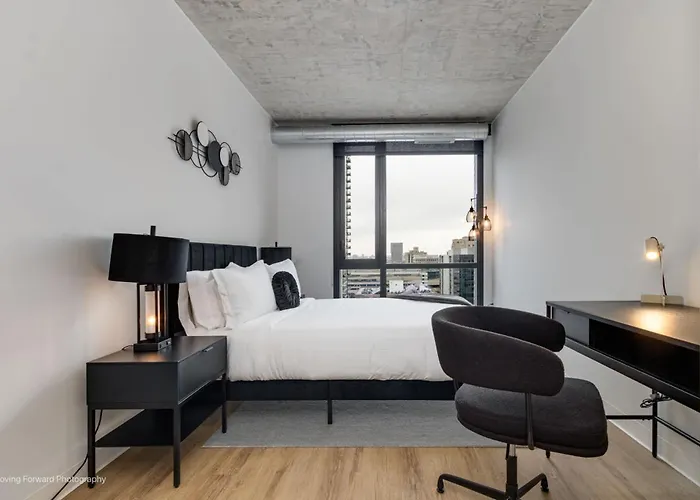 Apartamento South Loop Rooftop With In And Out Parking 2 *