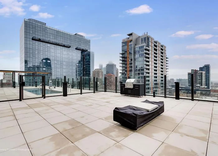 Apartamento South Loop Rooftop With In And Out Parking 2 *